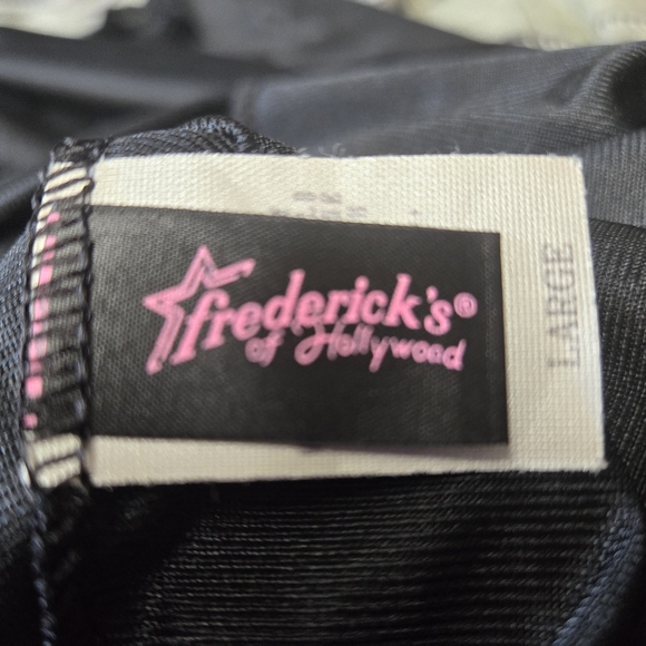 Fredericks of Hollywood Black Satin Lace Long 2 Slits Halter Top Nitgown Large - Picture 10 of 16